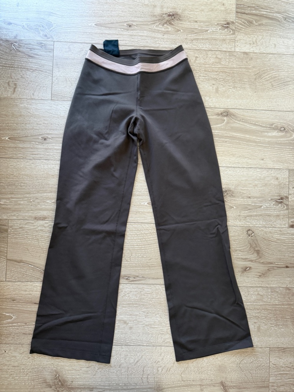 lululemon athletica Brown Wide-Leg Pants with Light Pink Waistband - Picture 2 of 6